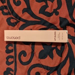 Persona Beauty Lip Gloss in Honey